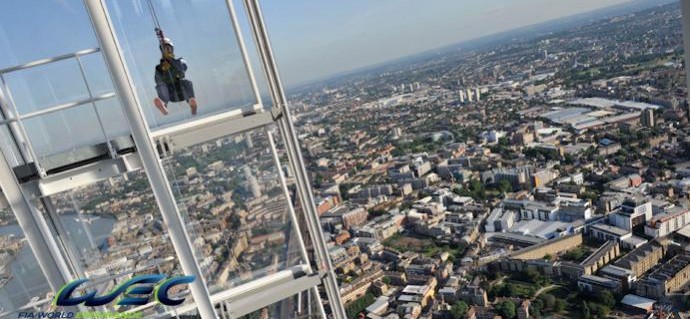 La descente en… rappel de Nick Leventis