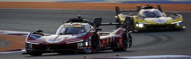 Ferrari repousse la menace de Toyota en milieu de course