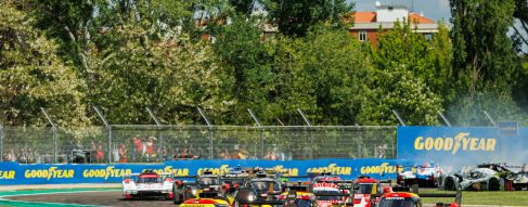 Imola (Après 2 heures) : Giovinazzi (Ferrari) en tête ; la Porsche PureRxcing de Manthey leader en LMGT3